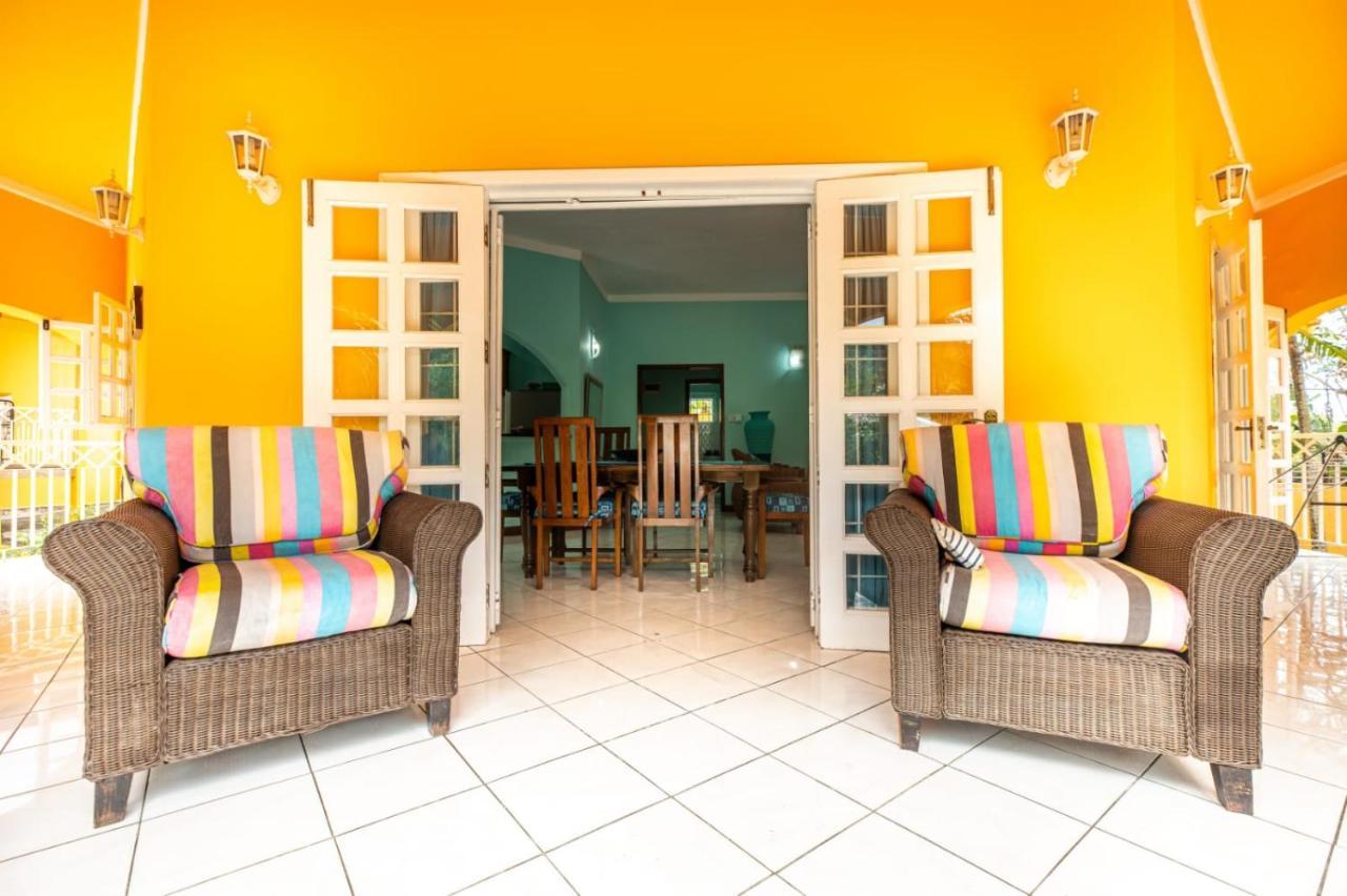 Beau Vallon Residence Exterior photo